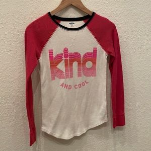 {Old Navy} Thermal Long Sleeve Graphic Shirt